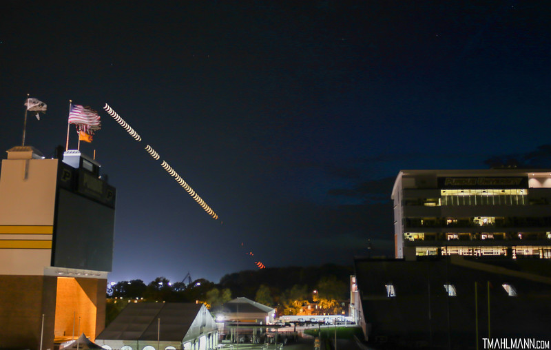 How to Create a Stacked Photo of the Moon | PetaPixel