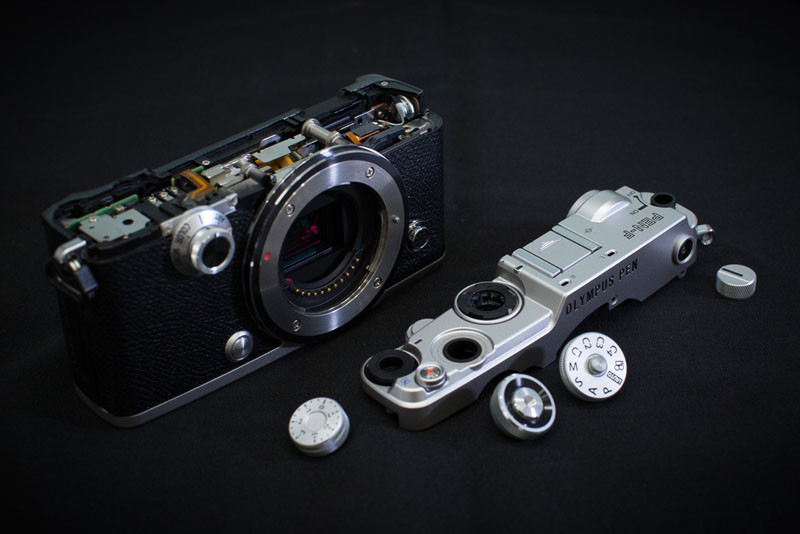 The PEN-F is a complex camera - ©2016 Senzo