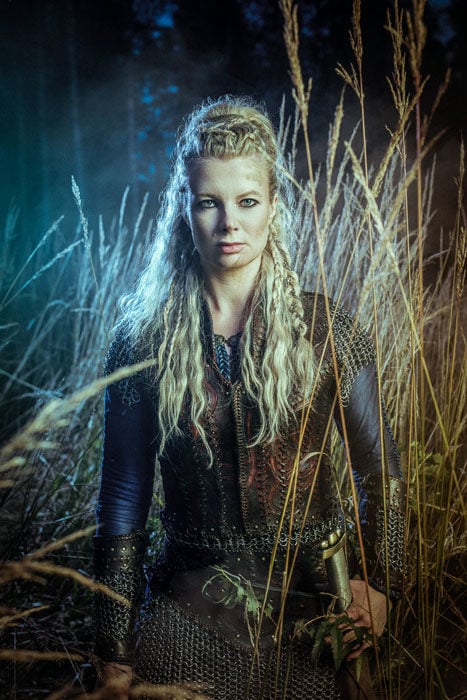I Photographed My Wife as the Viking Shieldmaiden Lagertha | PetaPixel