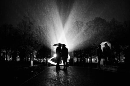 Street Photography in the Rain: 3 Lessons Learned | PetaPixel