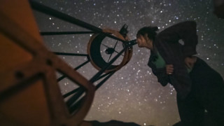 Stargazers Filmed at ISO 400,000 with the Canon MH20F-SH | PetaPixel