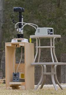 A DIY Camera Rig for Snowflake Photos | PetaPixel
