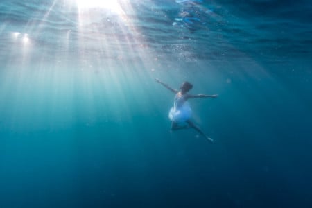 Photos Of Ballet Dancers Under The Sea 