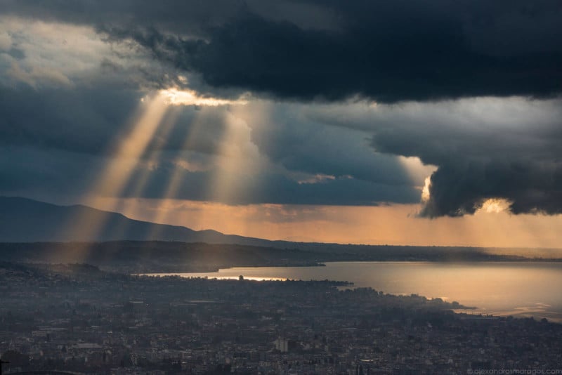 Photos Radiant Light of Greece | PetaPixel
