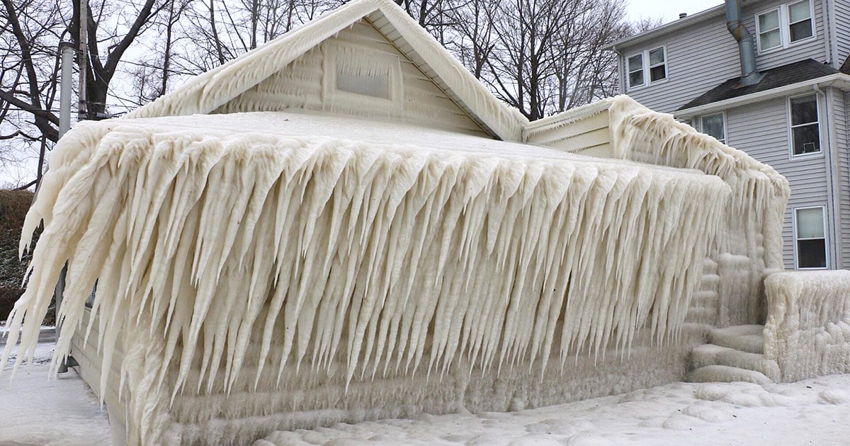 Photos of an 'Ice House' After a Winter Storm at Lake ...