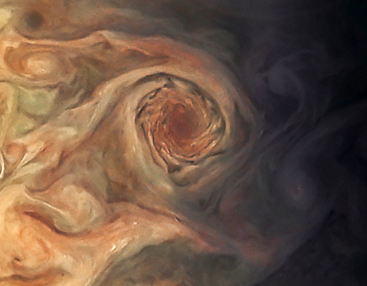 NASA’s $1 Billion Juno Probe Sends Back Stunning Photos of Jupiter’s Poles