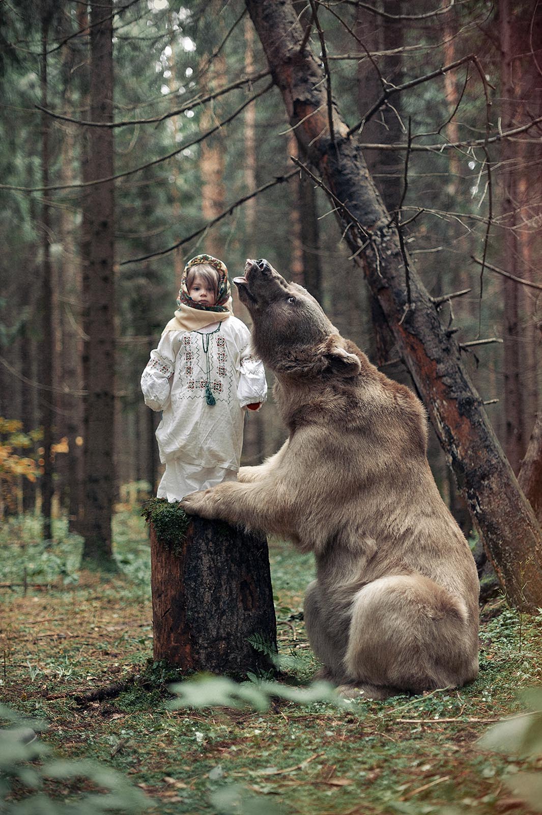 The Russian Photographer Who Shoots Dreamlike Portraits with Real Animals