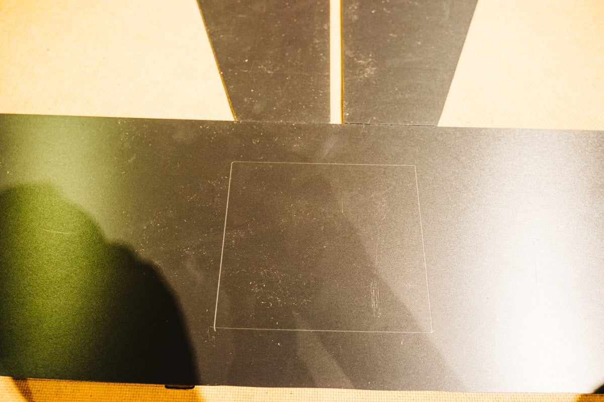 How to Build Your Own Monitor Hood for Less Than 12 PetaPixel