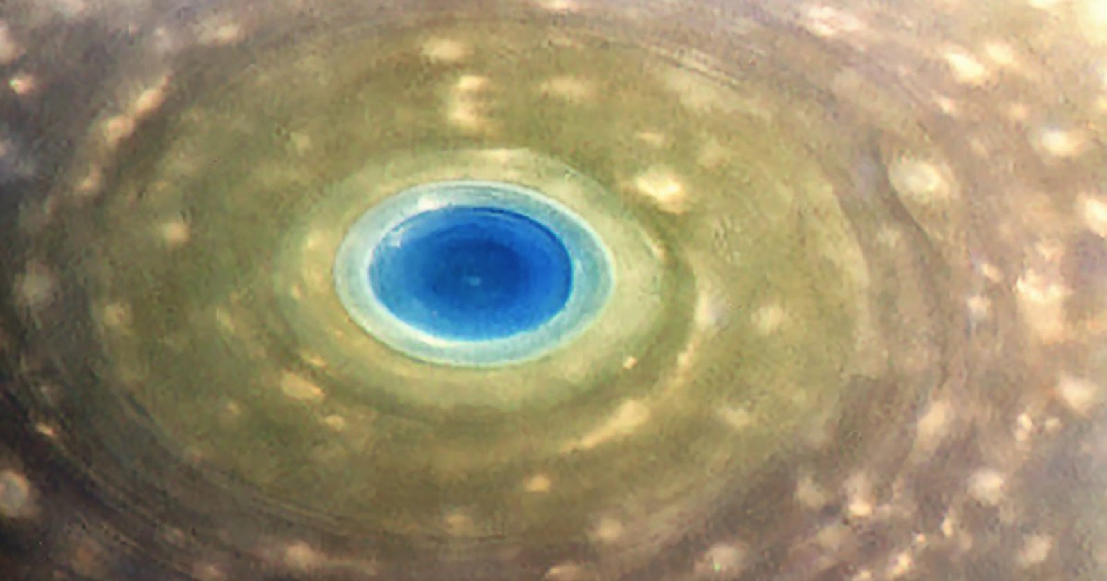 Saturn. In color. - Universe Today