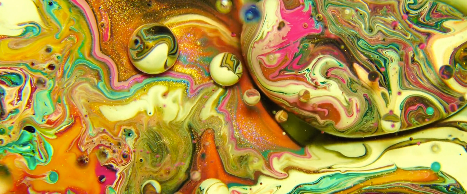 This Mind-Bending Video Was Created Using Paint, Oil, and Liquid Soap ...