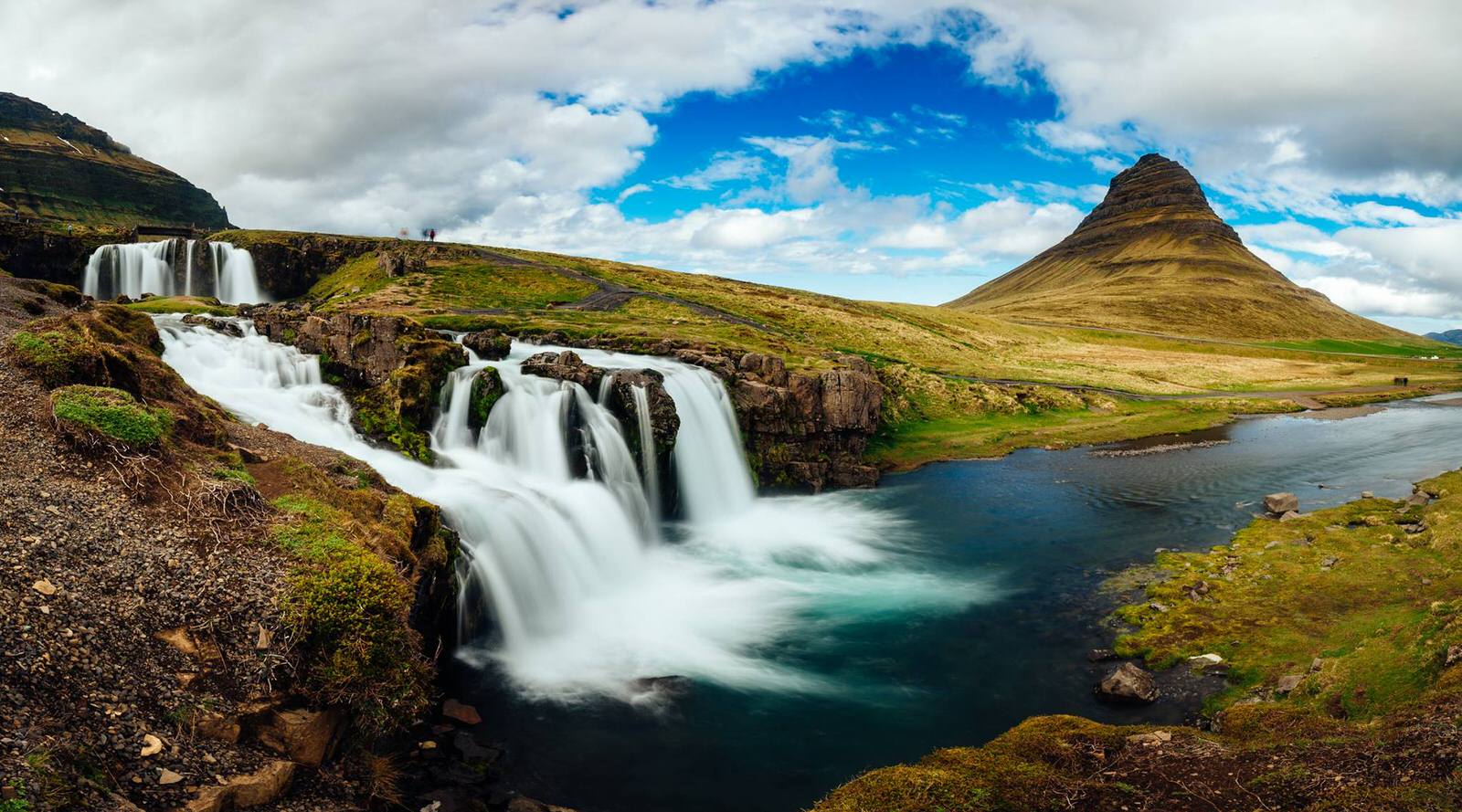 Guy Surprised with DSLR He Dropped Into a Waterfall in Iceland | PetaPixel