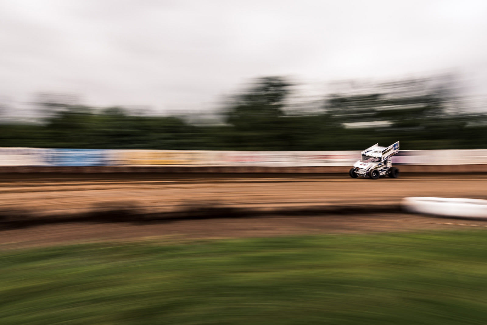 Shooting Grassroots-Level Auto Racing | PetaPixel