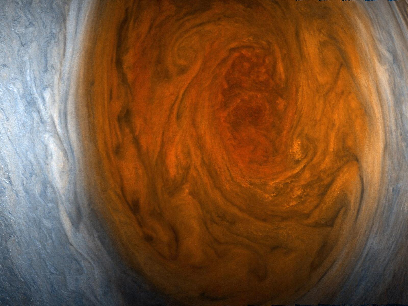 Nasa Just Shot The Closest Ever Photos Of Jupiters Great Red Spot