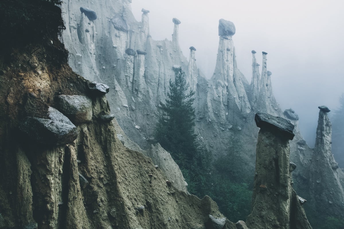 Photos of Strange and Beautiful 'Earth Pyramids' Caused by Erosion ...