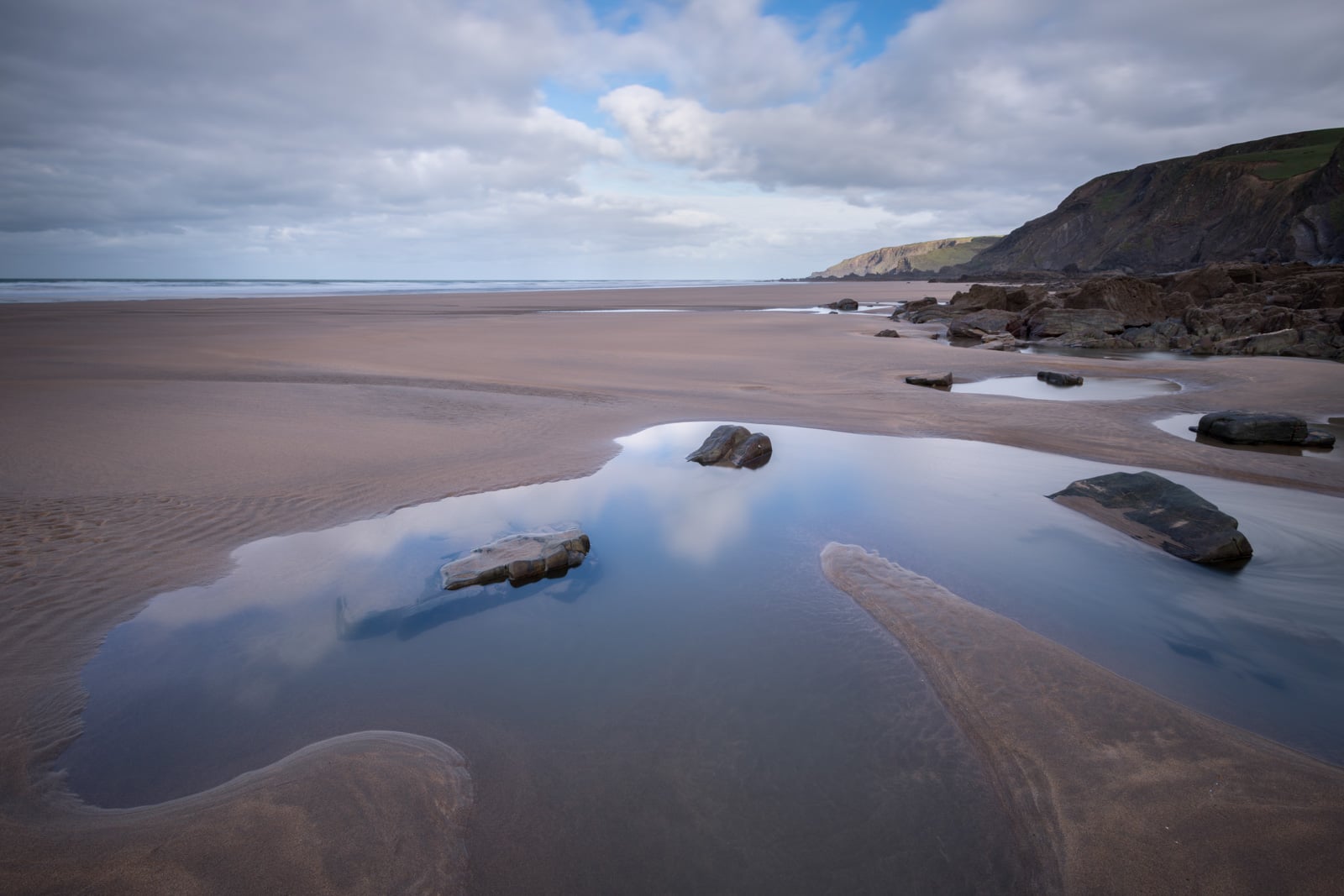 How to Use the Foreground to Create Depth in Landscape Photos | PetaPixel