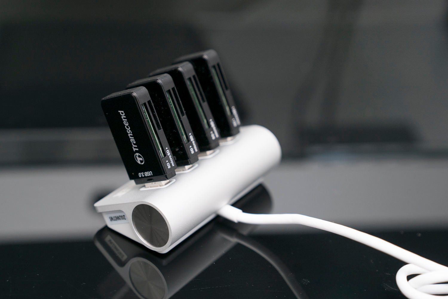 How to Put Together a Nifty SD Card Hub for Under 50 PetaPixel