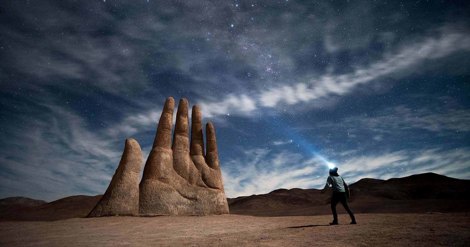 Top 10 Places To Visit In Chile - The Atacama Desert: A Martian Landscape on Earth