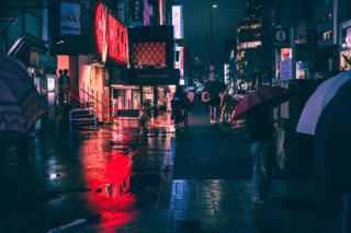 Nighttime Photos of Tokyo Under the Glow of Neon Lights | PetaPixel