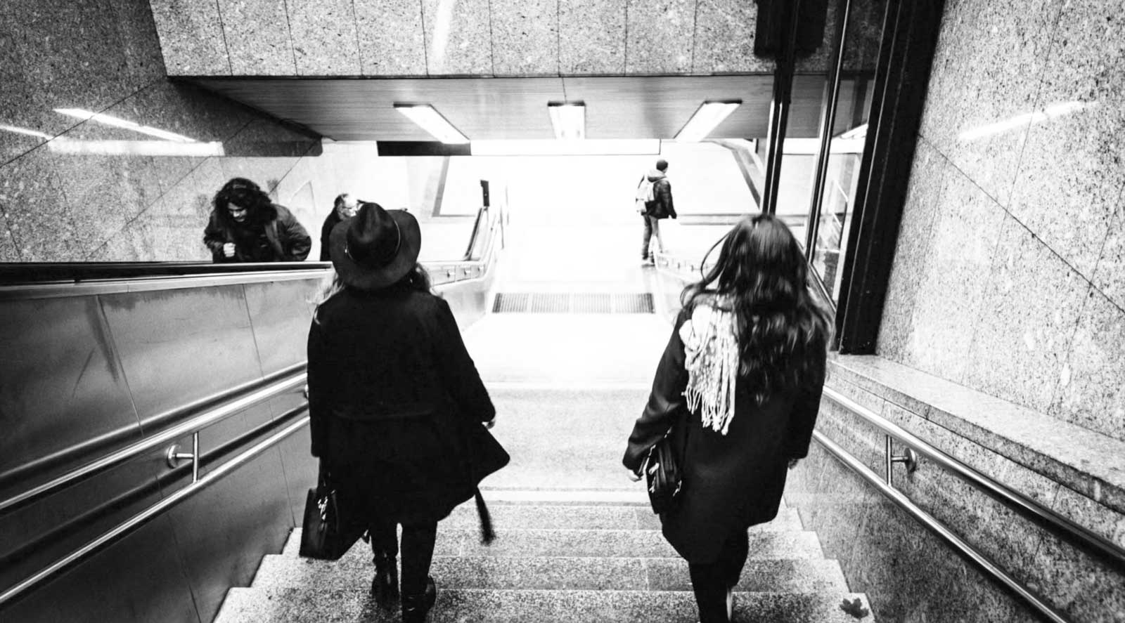 5 Street Photos to Look Out For While Commuting to Work | PetaPixel