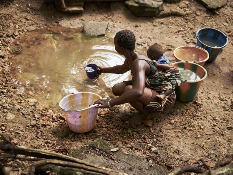 Sierra-Leone-WaterAid-Tombos-Wound-Joey-L-028-1-800x600.jpg