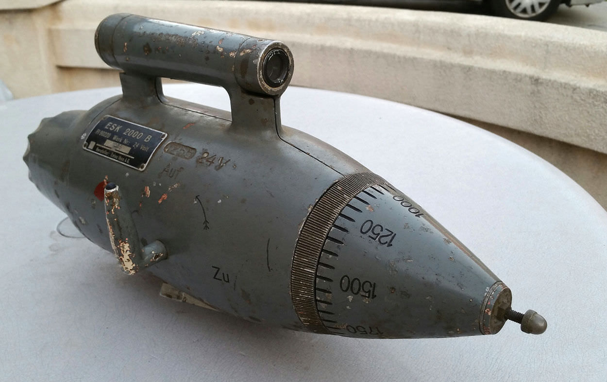 Rare WWII Zeiss German Fighter Plane Gun Camera: Yours for $7,000 ...