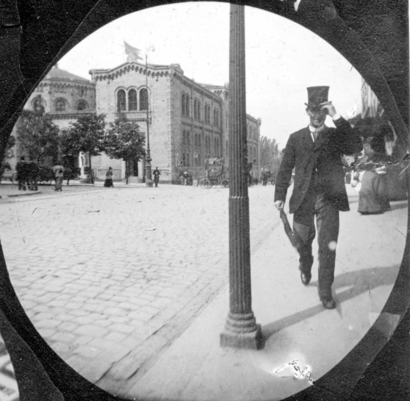 The 19-Year-Old Who Shot Spy Camera Street Photos in the 1890s