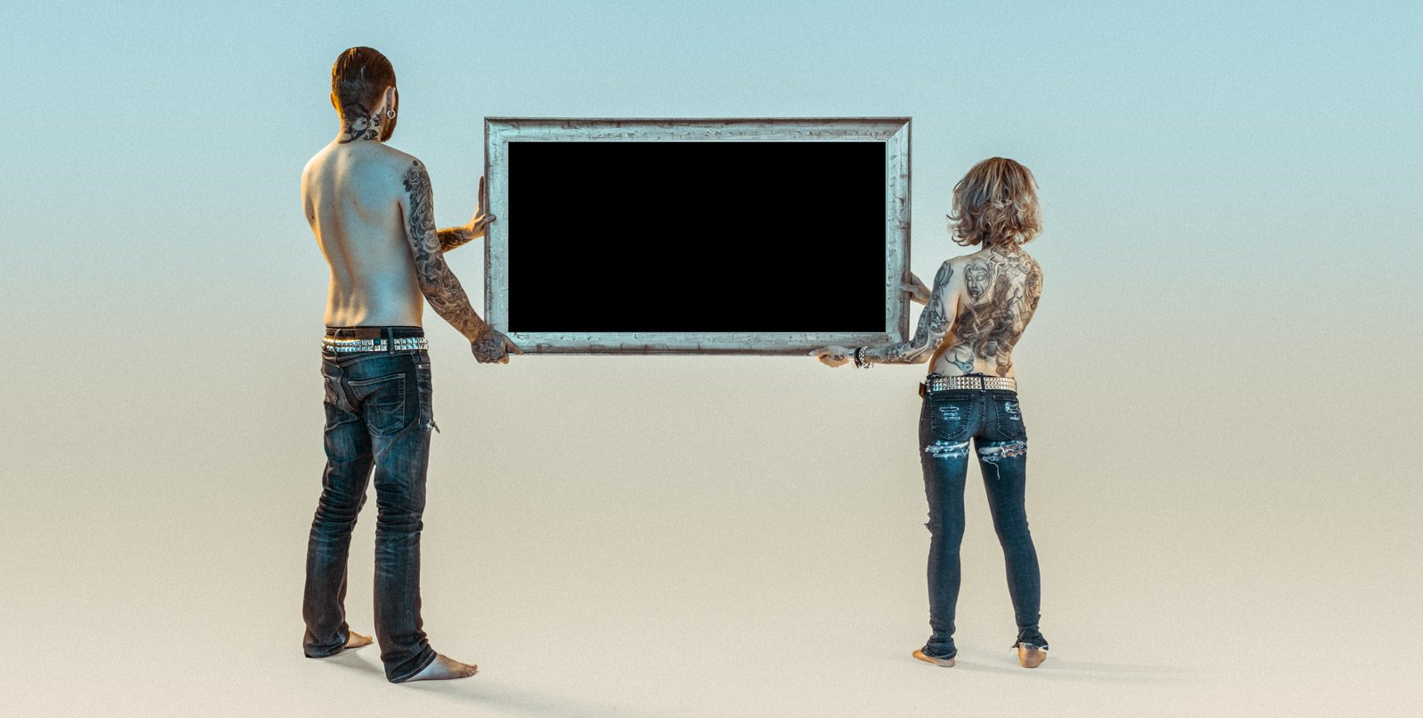 How to Create a Droste Effect Photo in a Photo in a Photo | PetaPixel