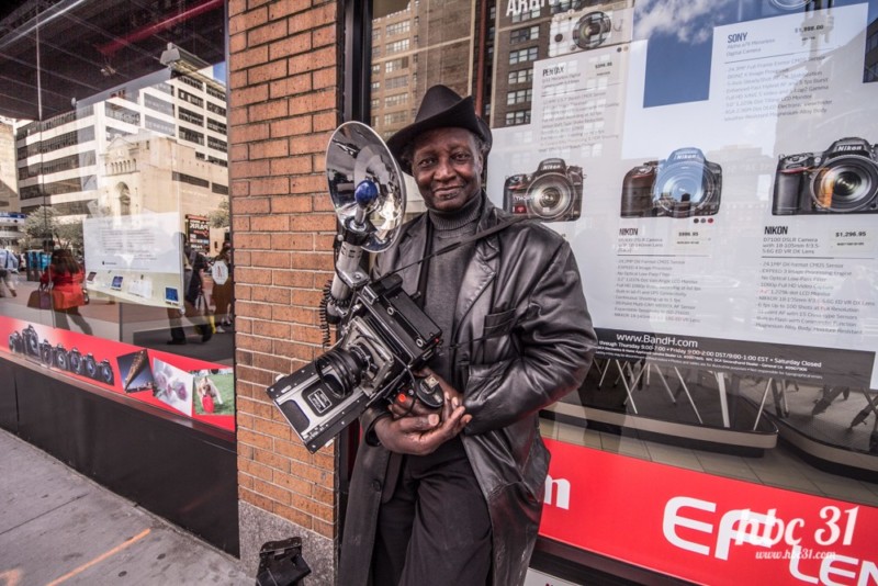 Louis Mendes Outside B&H - The Film Photography Project