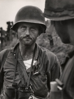 Photojournalist David Douglas Duncan Dies at 102 | PetaPixel