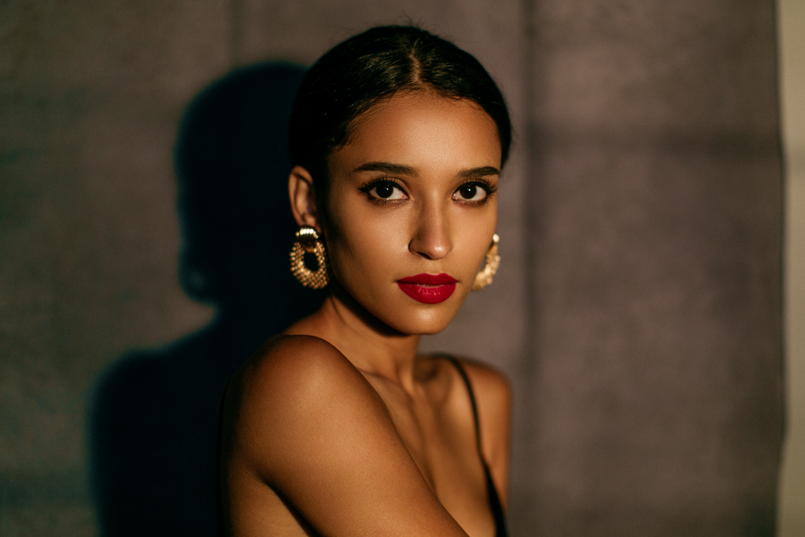 Shooting Portraits with a 20 Work Light from Home Depot PetaPixel