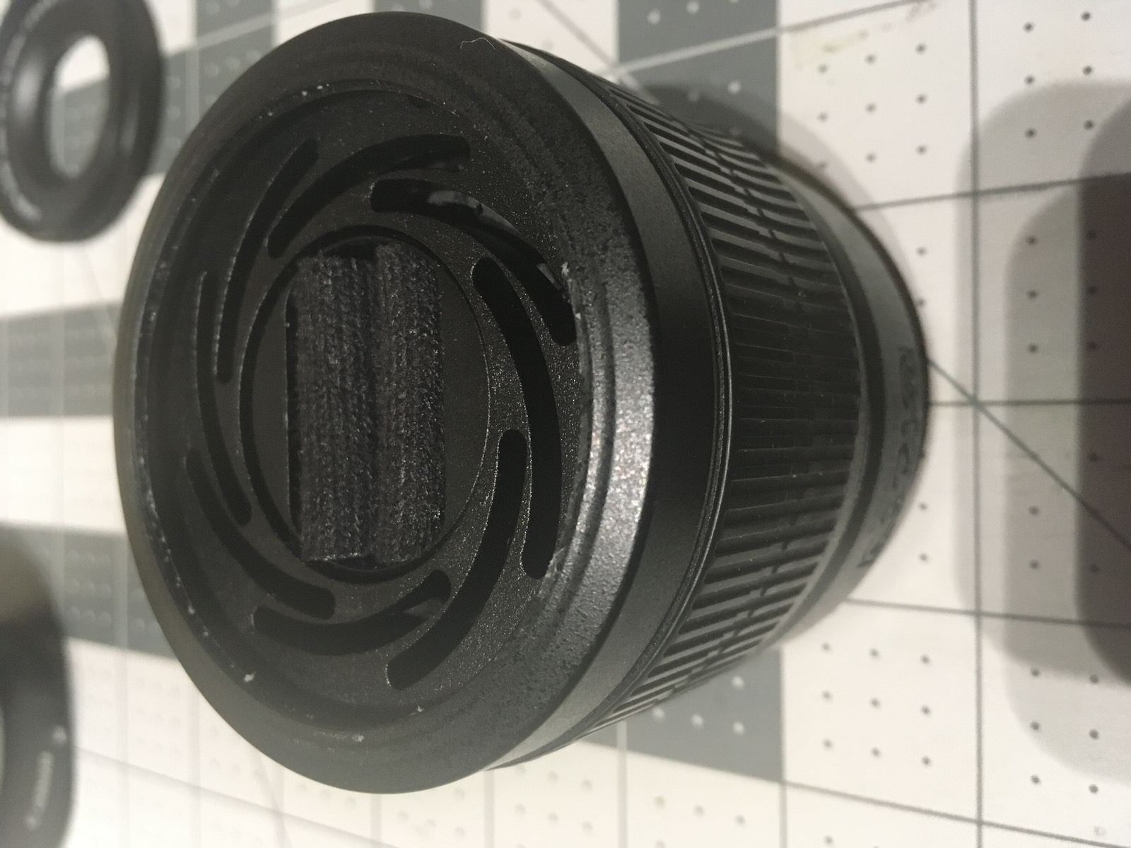 This Lens Ring Box is a Sharp Way to Propose to a Photographer PetaPixel