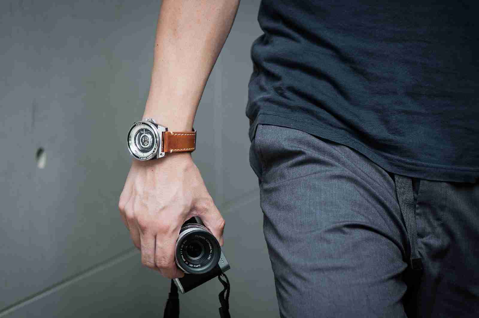 TACS Offers Lens-Inspired Watches for Photography Lovers | PetaPixel