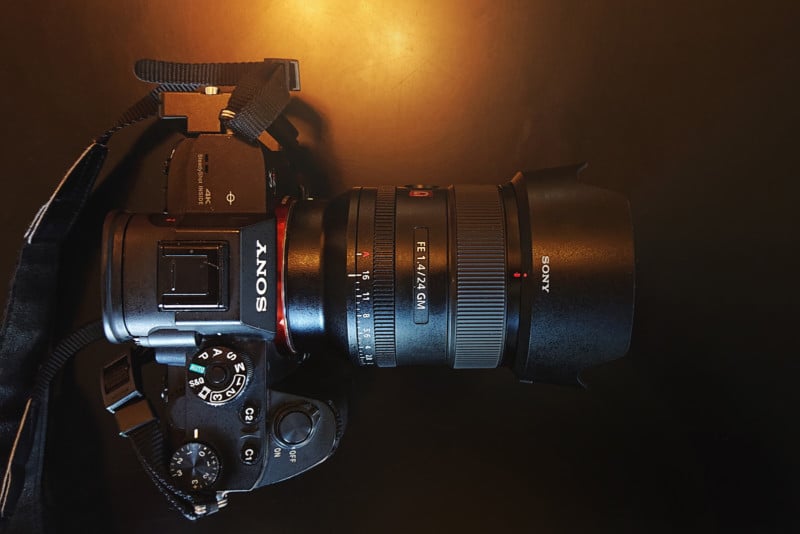 Sony 35mm f/1.4 GM Versus Sony 24mm f/1.4 GM: Which Is the Best for You?