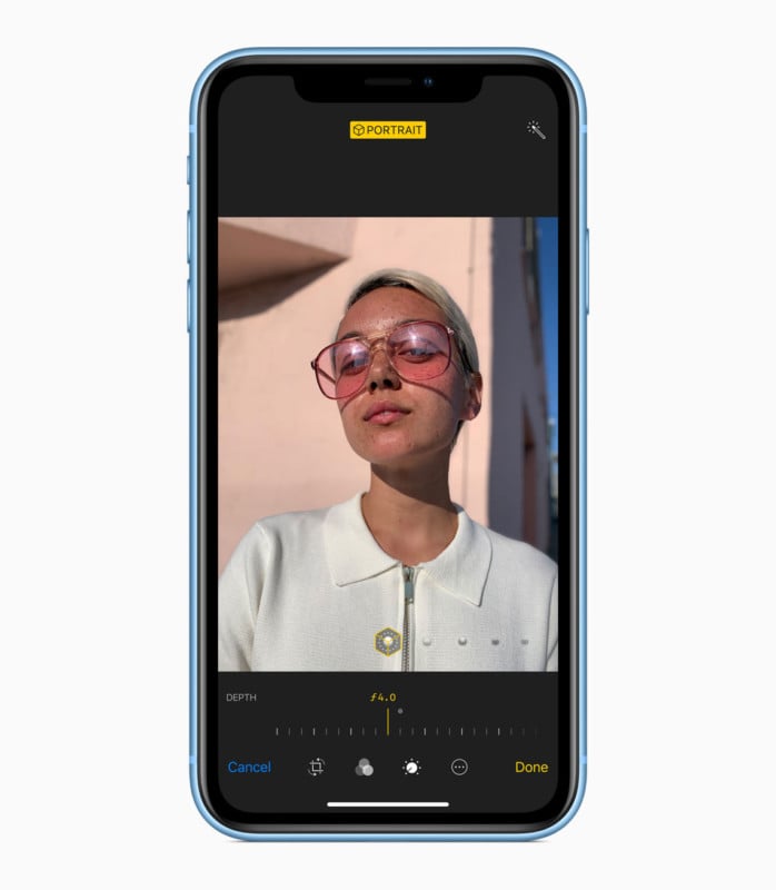 Apple Unveils the iPhone XR, a Budget Phone with One-Camera Portrait Mode