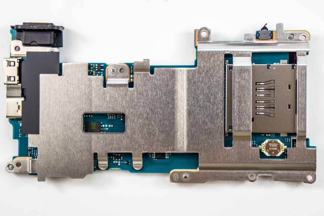 Canon EOS R Teardown: A Look Inside Canon's First Full-Frame Mirrorless ...