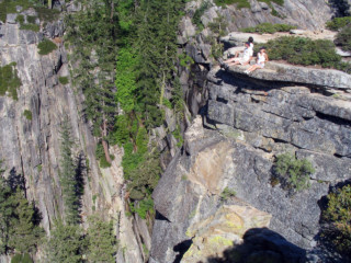 Couple Falls To Death During Selfie At Same Yosemite Cliff As Viral ...