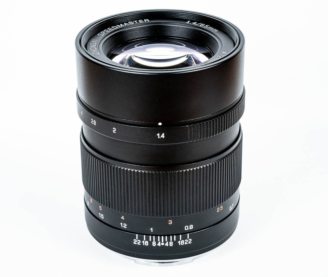 Objectif Zhongyi Mitakon Speedmaster 65mm F1.4 Pour Hasselblad X1D/X2D - Monture X - Ouverture F1.4 - Mise Au Point Manuel - Neuf