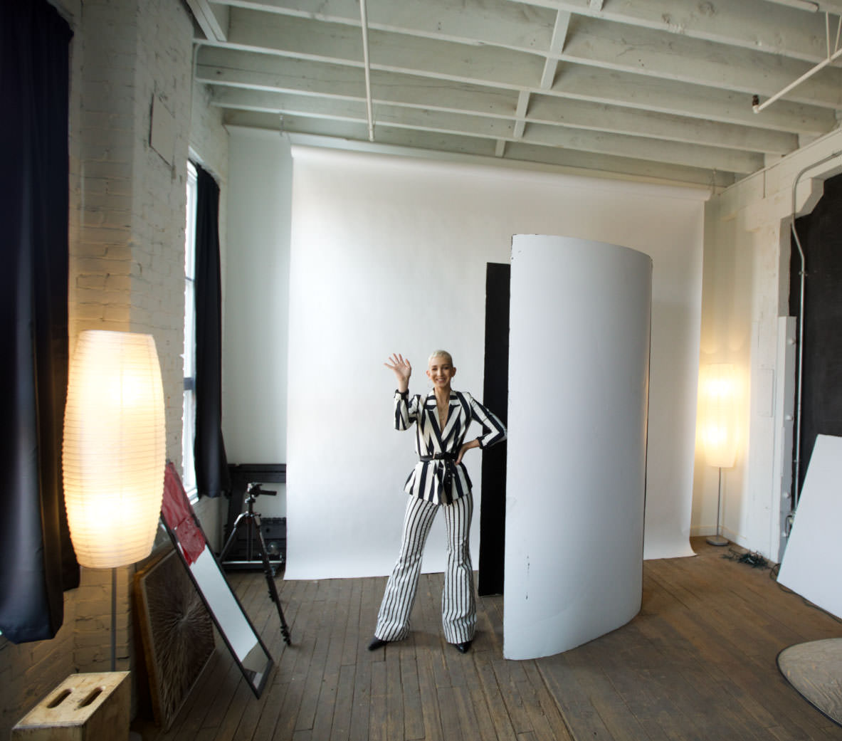 Randomizing Photo Shoots to Stretch My Creativity | PetaPixel