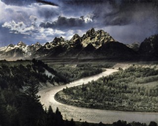Colourise.sg Uses AI to Colorize B&W Photos | PetaPixel