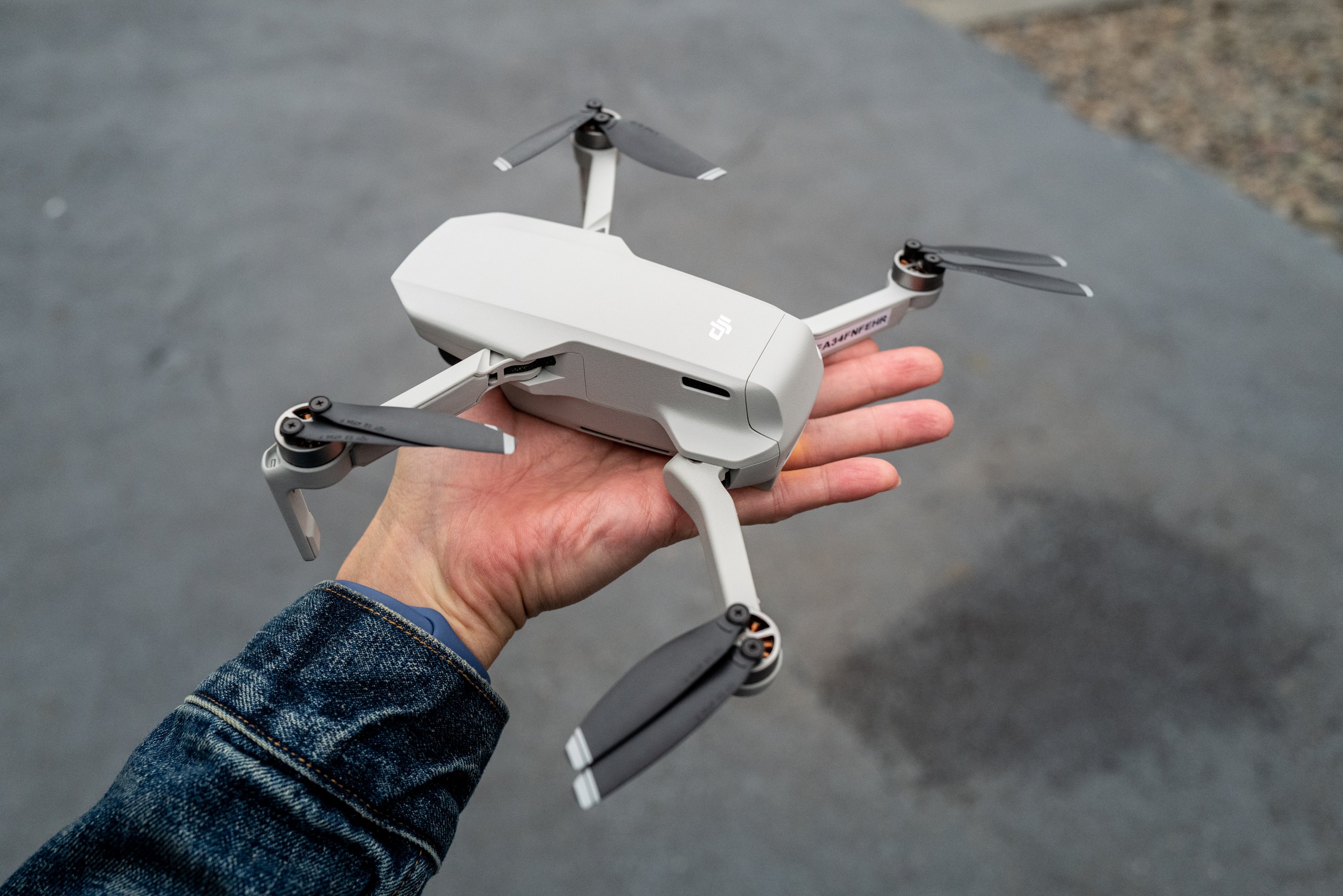 dji mini drone features