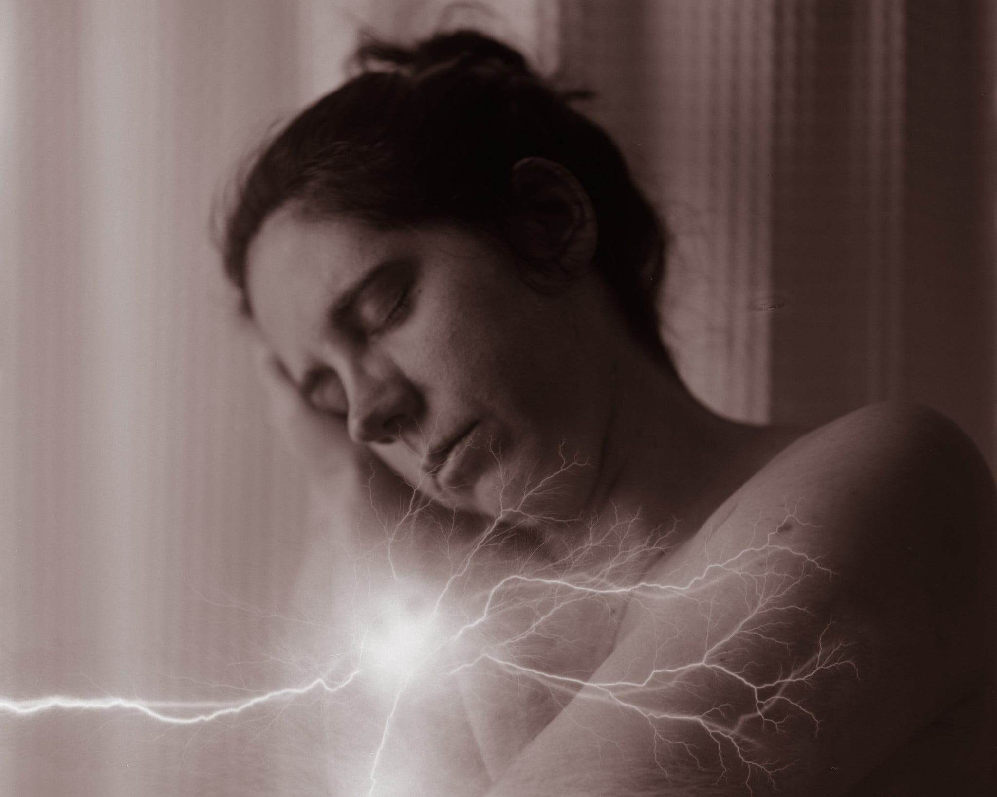 This is What Happens When You Zap Exposed Film with Static Electricity ...