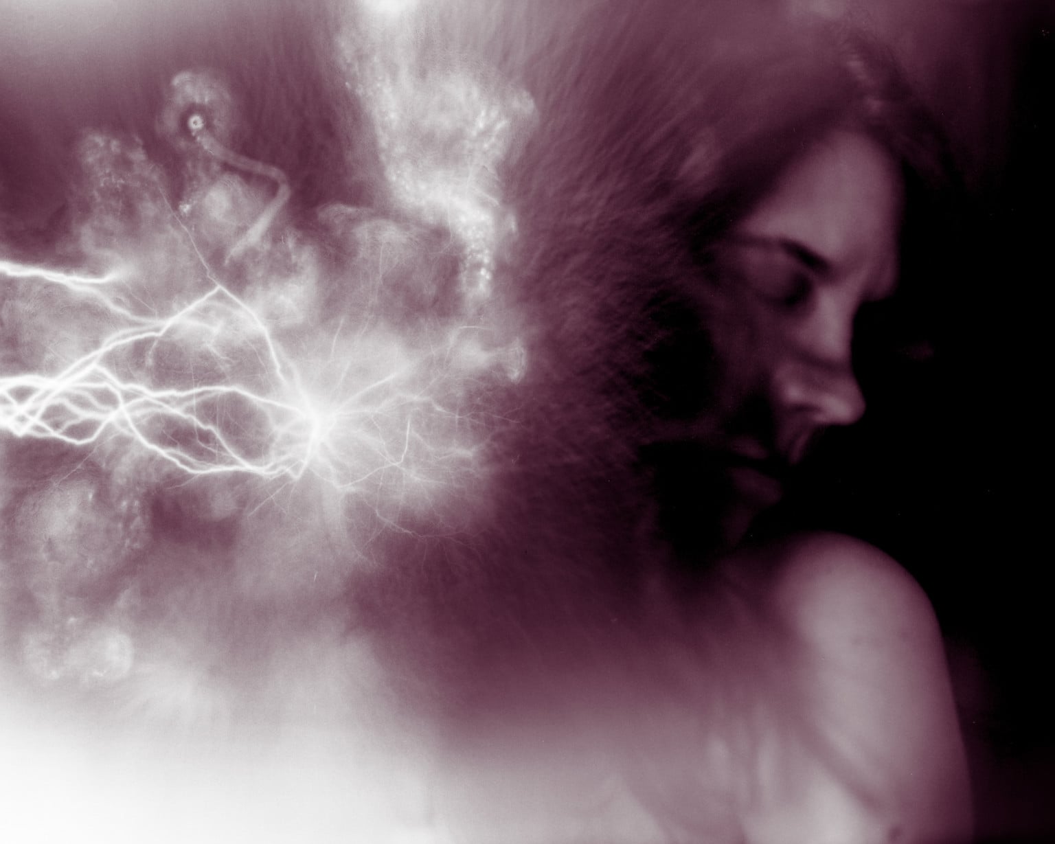 This is What Happens When You Zap Exposed Film with Static Electricity ...