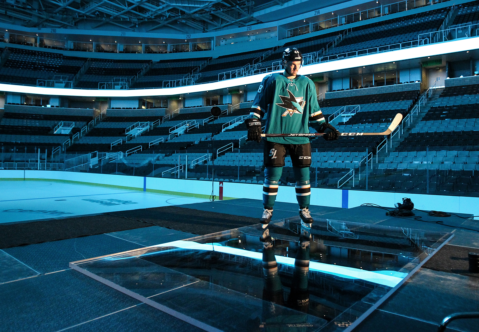 Shooting Hockey Player Portraits from Below, Through Plexiglass PetaPixel