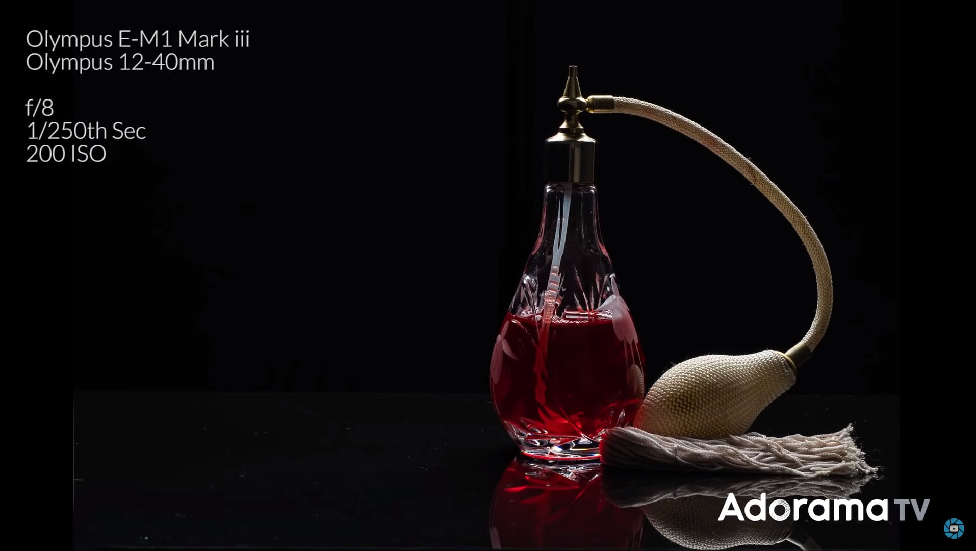 How to Shoot a Rim Light Product Photo with One Light | PetaPixel