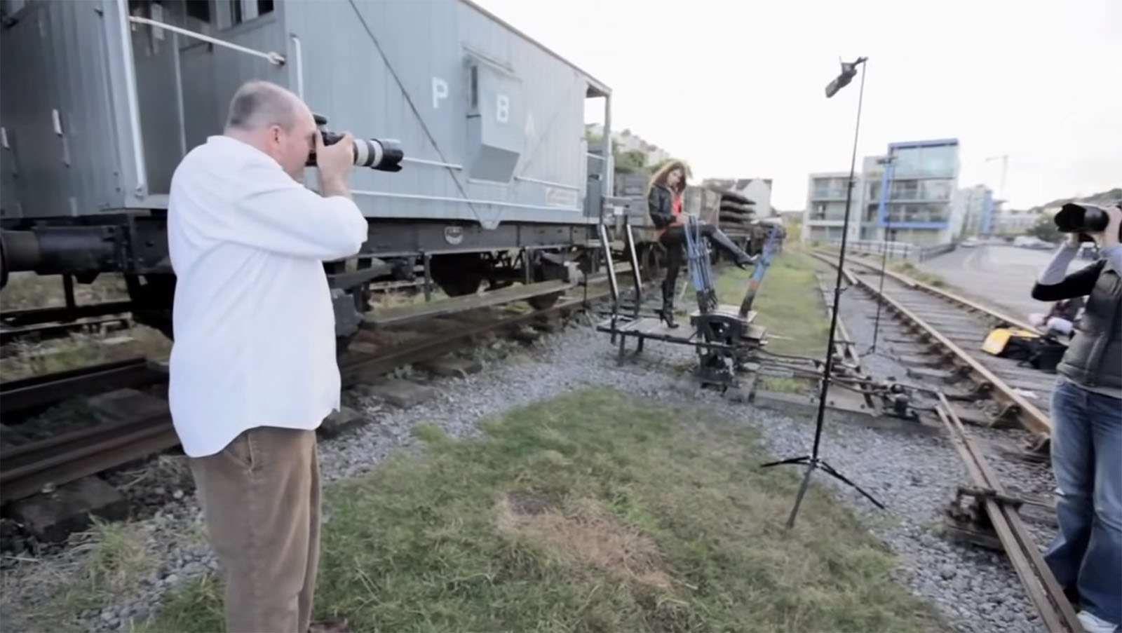 Here's a Free 2.5-Hour Tutorial on How to Shoot Portraits with ...