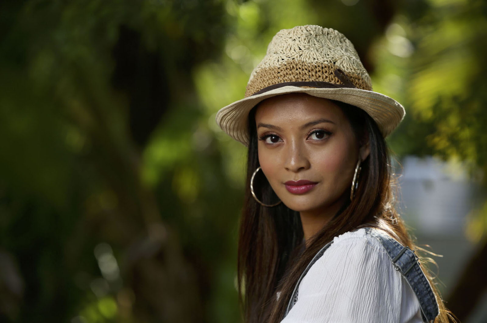 4 Steps Every Photographer Should Know To Balance Strobes and Sunlight