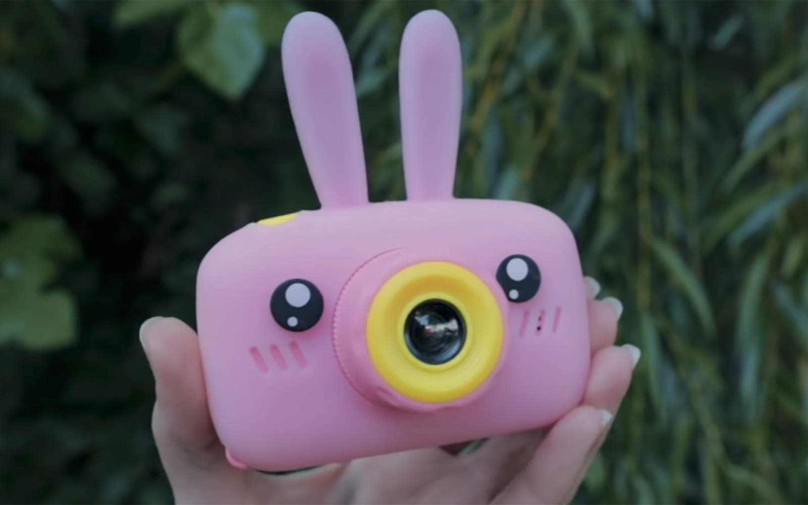 Watch Pro Photographers Try to Shoot with a 22 Bunny Camera PetaPixel