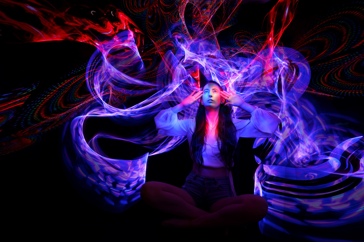Gaze Upon These Wild, Psychedelic Light-Painted Portraits | PetaPixel