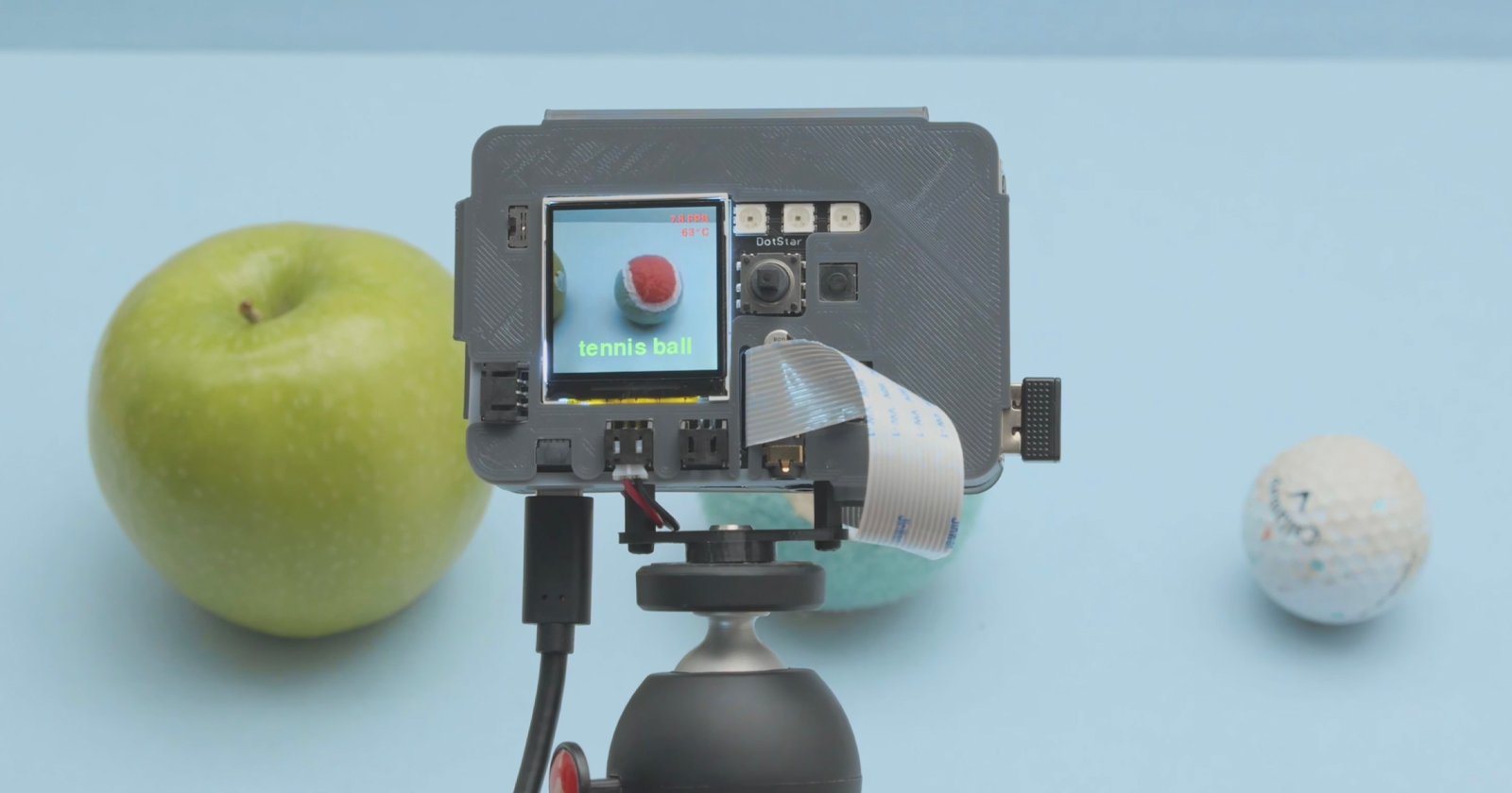 DIY Camera Uses Machine Learning to Audibly Tell You What it Sees