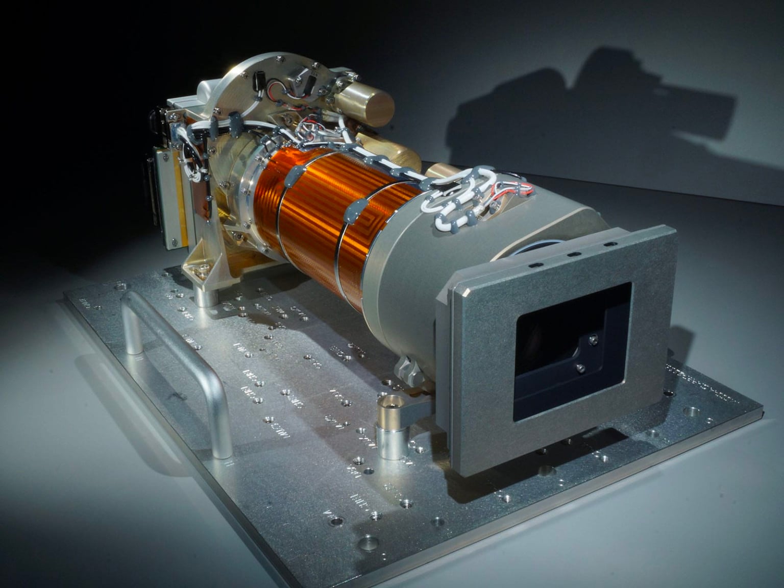 A Closer Look at the Mars Perseverance Rover's Incredible Cameras ...